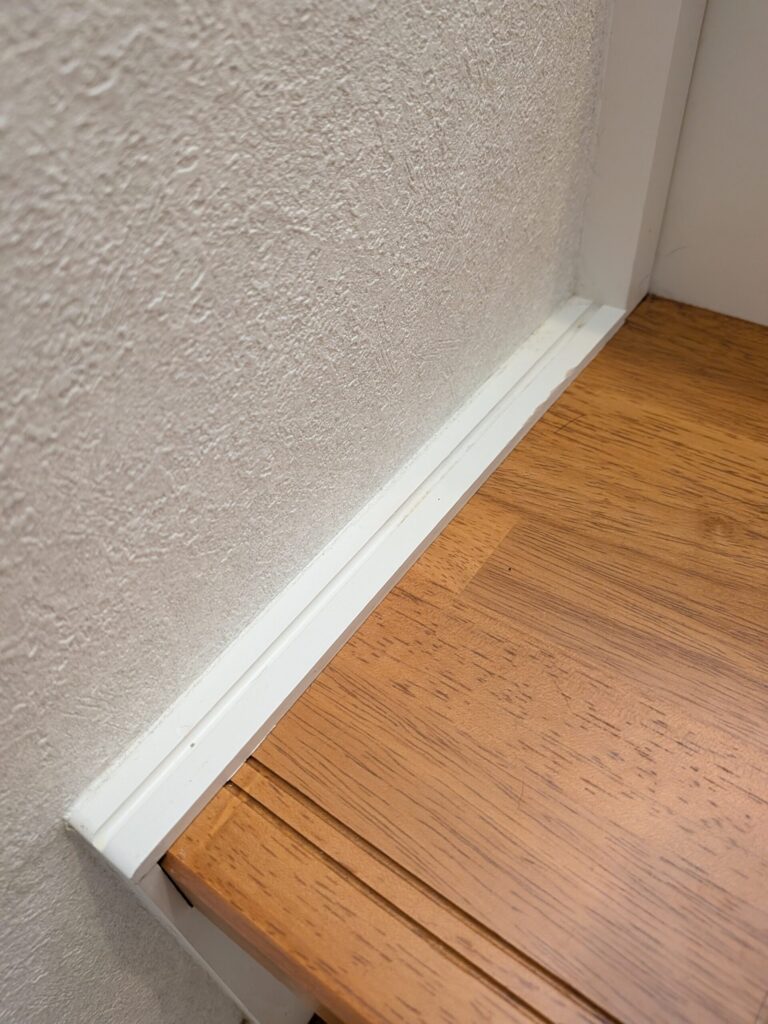 巾木お掃除後