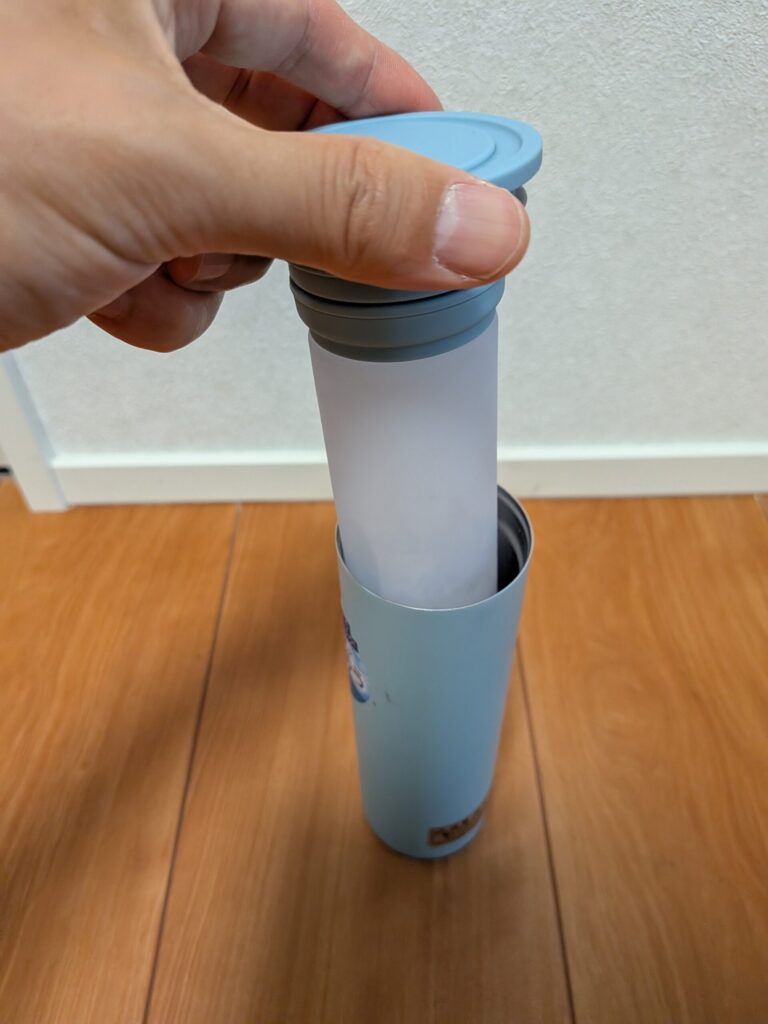 ホルダーにIN